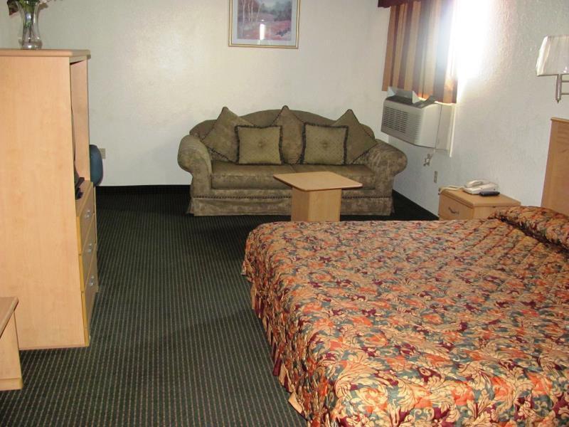 Crystal Inn 249 North Louetta Екстериор снимка