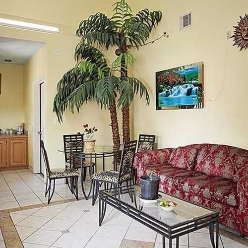 Crystal Inn 249 North Louetta Екстериор снимка