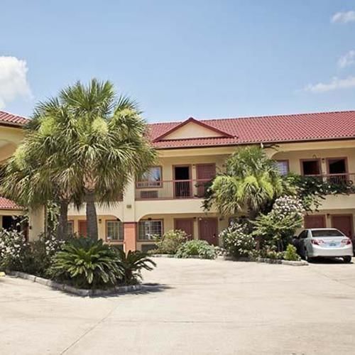 Crystal Inn 249 North Louetta Екстериор снимка